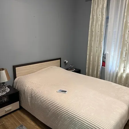 The Velvet Thasoss Daire